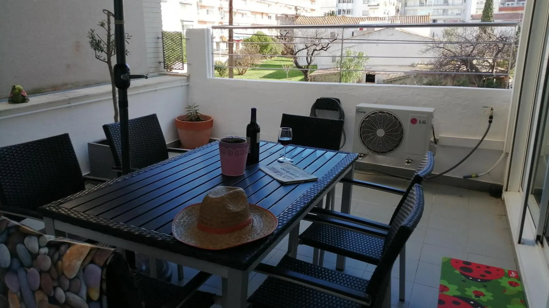 Apartaments Oller Centro Roses Apartment